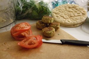 Falafel. From Blossom to Stem | www.blossomtostem.net