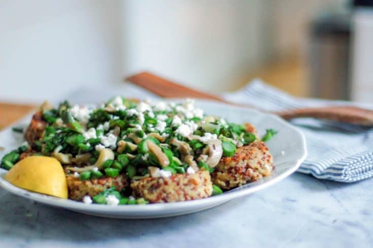 Quinoa Cakes with Asparagus and Mushrooms