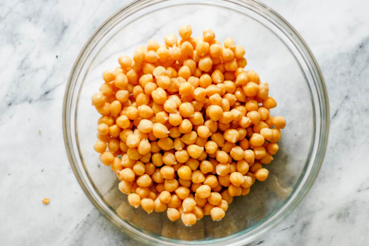 Chickpeas in a bowl