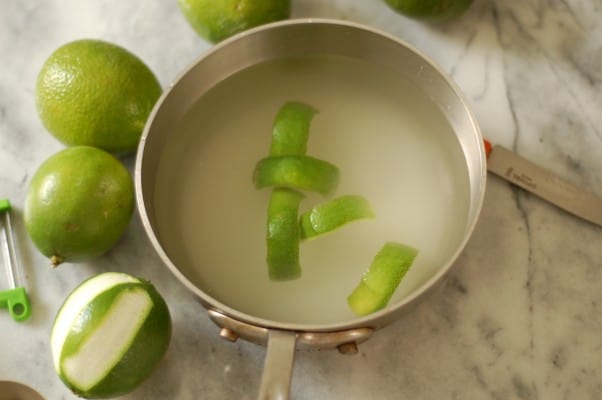 Lime popsicles. Perfect for the hottest summer days. From Blossom to Stem | Because Delicious www.blossomtostem.net