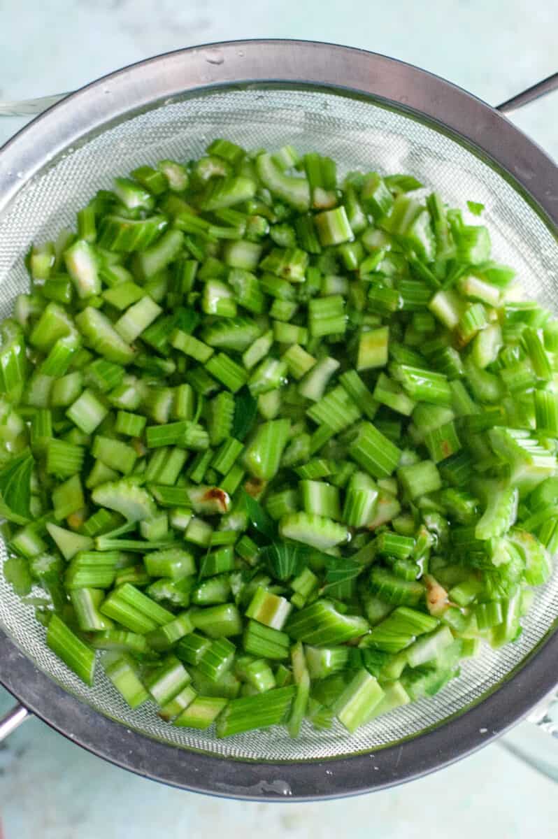 Sliced celery in ice water