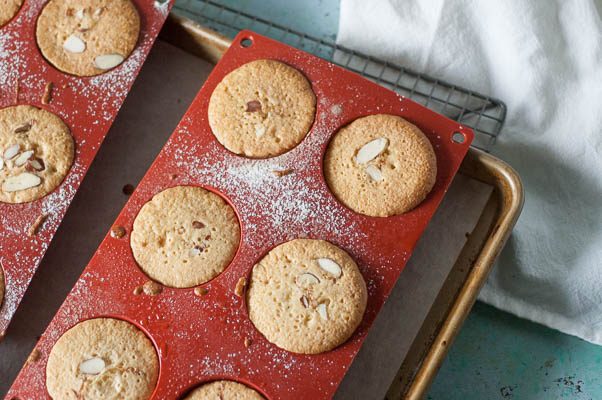 Brown Butter Apple Almond Cakes. Nutty, buttery, cinnamon-scented apple cakes. A rustic, comforting dessert. Gluten free. From Blossom to Stem | Because Delicious | www.blossomtostem.net