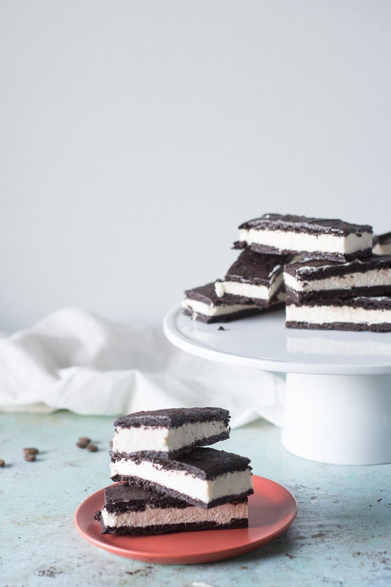 Classic chocolate ice cream sandwiches. From Blossom to Stem | www.blossomtostem.net