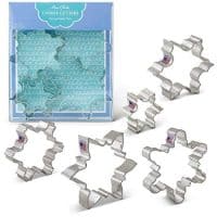 Snowflake Cookie Cutters - 5 Piece Boxed Set - 2 1/2", 3 1/2", 4", 4 1/4", 4 1/2" - Ann Clark - US Tin Plated Steel