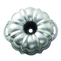 Nordic Ware Platinum Collection Anniversary Bundt Pan