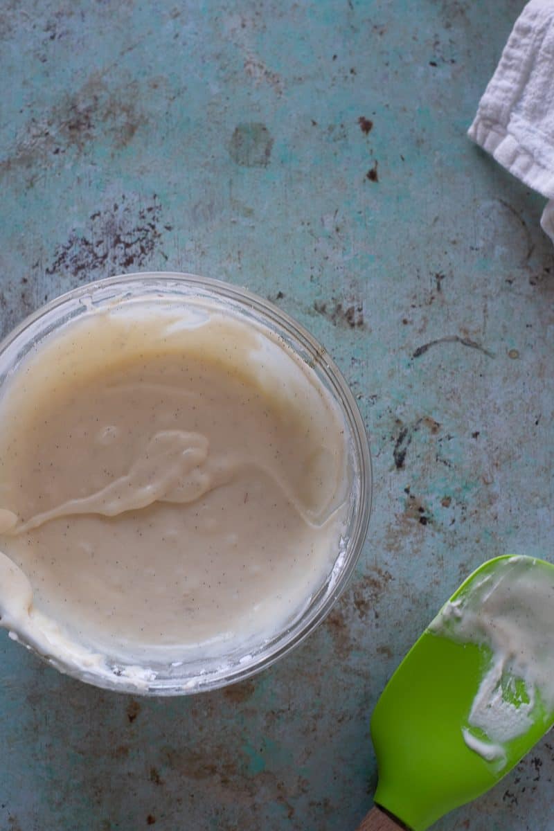Crème fraîche icing