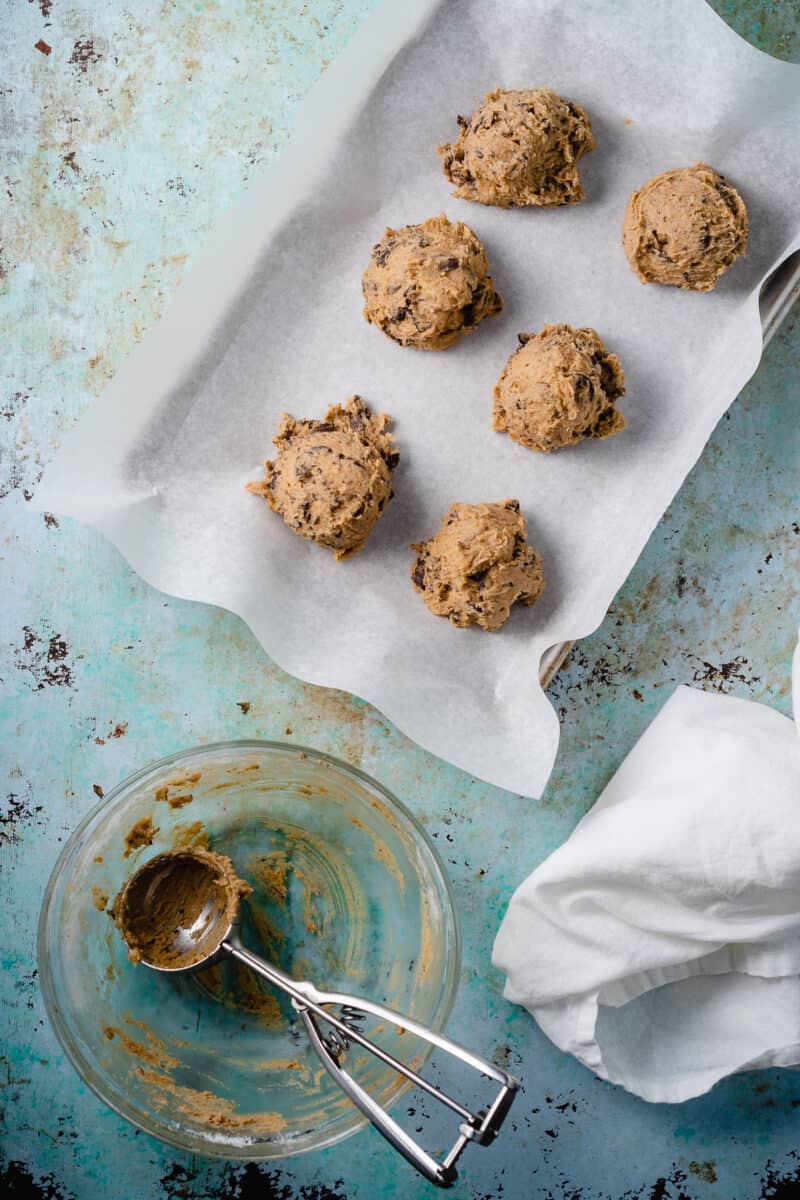 Mini Oatmeal Chocolate Chunk Skillet Cookies