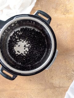 Black beans in an instant pot