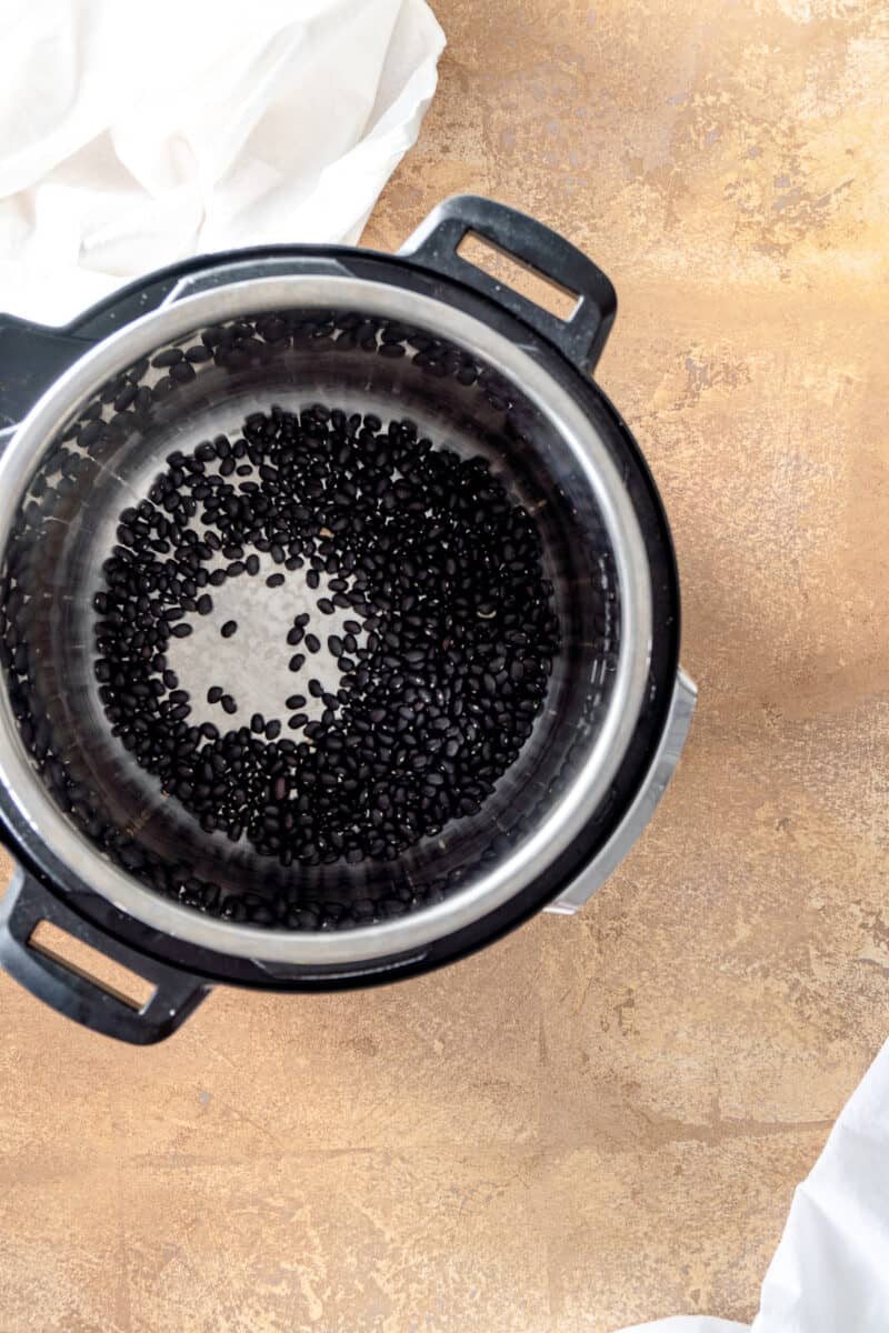 Black beans in an instant pot